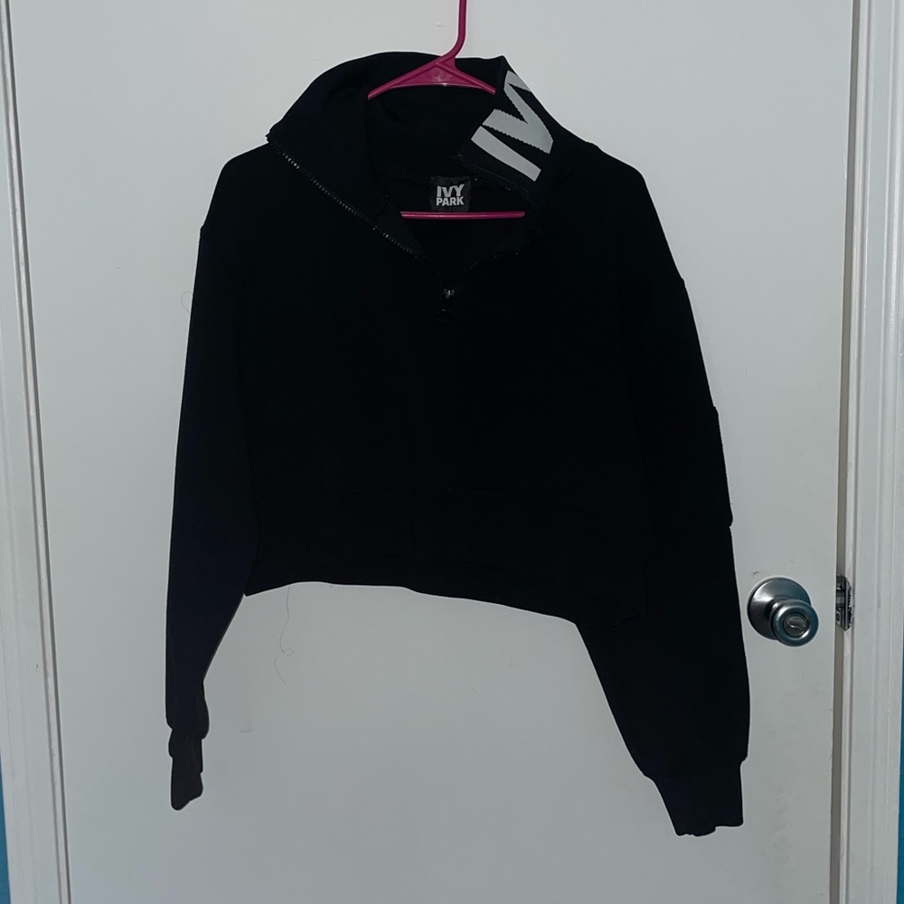 IVY PARK Cropped Sweater